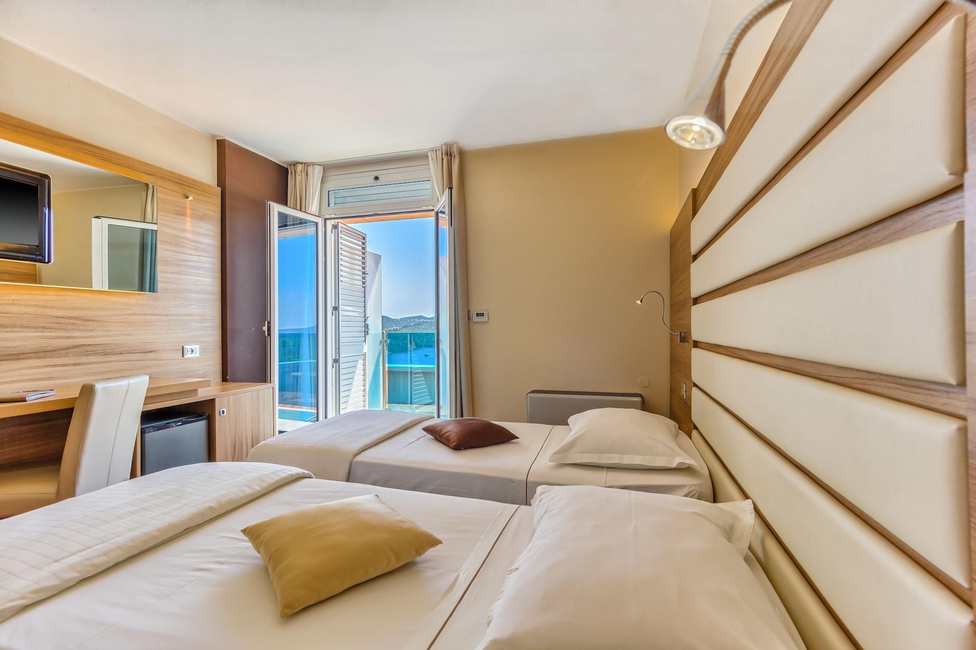 Hotel Panorama Sibenik Exterior photo
